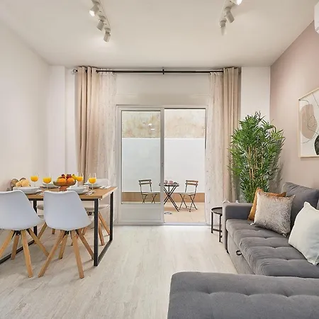 Mareva Apartment Malaga Exterior photo